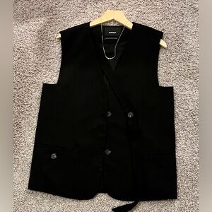 MADEINOST Black Oversized Structured Blazer Vest – Designer Style – Size S